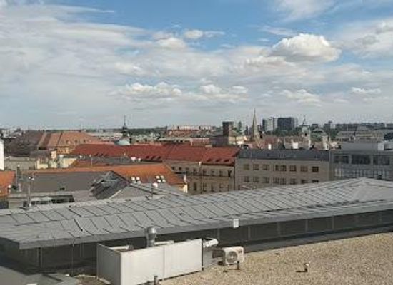 slovakia/bratislava/landmark/hurbanovo-namestie