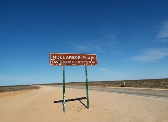 australia/great-southern/landmark/eastern-end-of-the-nullarbor-plain