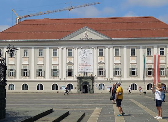 austria/klagenfurt/landmark/magistrat-der-landeshauptstadt-klagenfurt