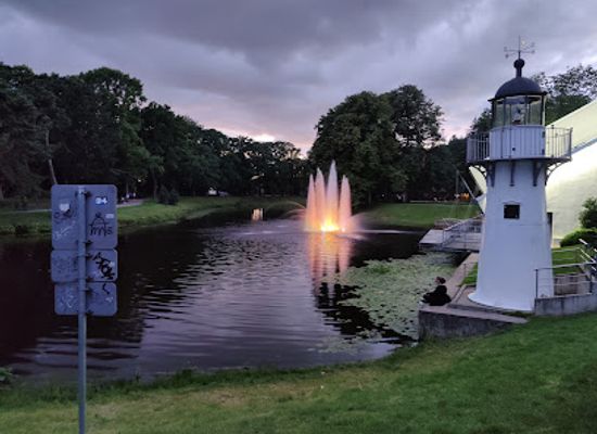 latvia/kurzeme/landmark/kronvalda-park