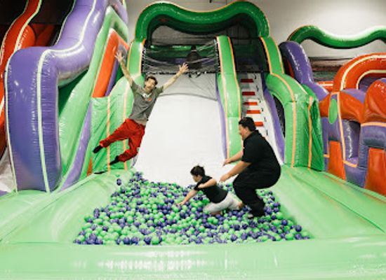 florida/orlando-theme-parks/landmark/funtastic-depot-indoor-amusement-park