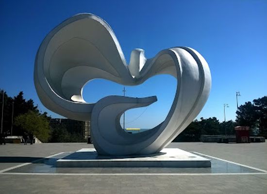 azerbaijan/sumqayit/landmark/peace-dove