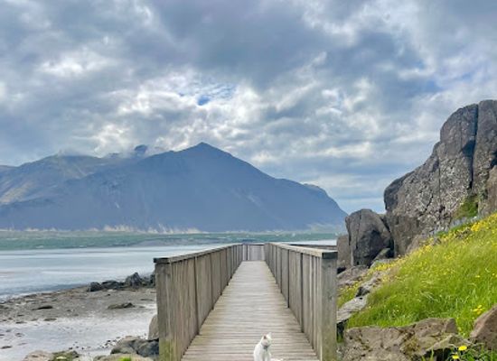 iceland/borgarnes/landmark/south-rock-bridge