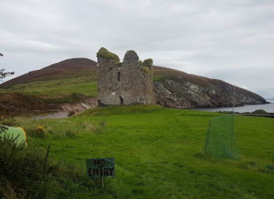 ireland/slea-head-drive/landmark/minard-castle