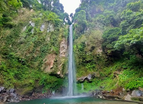 philippines/camiguin/landmark/katibawasan-falls