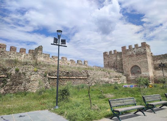 greece/thessaloniki/landmark/acropolis-walls
