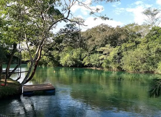 brazil/bonito/landmark/balneario-ilha-bonita