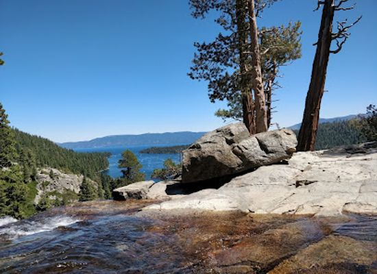 california/lake-tahoe/landmark/eagle-falls