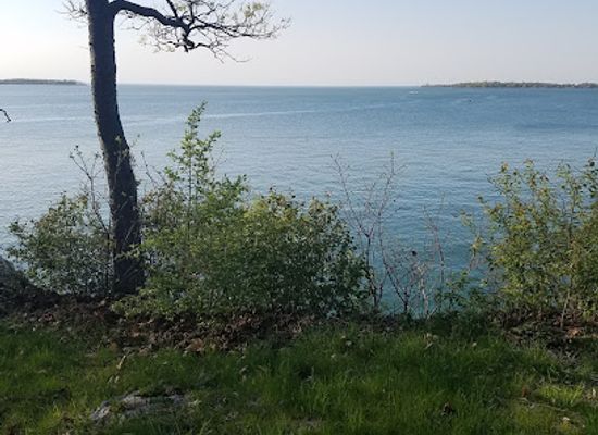 ohio/lake-erie-islands/landmark/gibraltar-island
