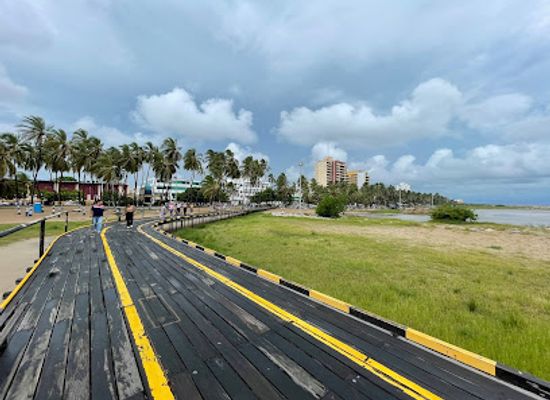 colombia/riohacha/landmark/muelle-turistico