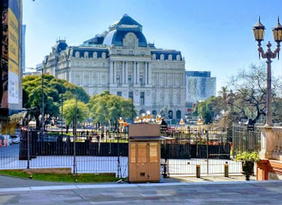 argentina/buenos-aires/landmark/patio-de-las-palmeras