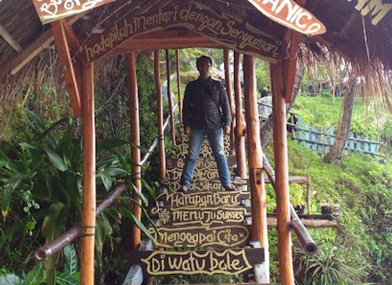 indonesia/west-java/landmark/alun-alun-bandung