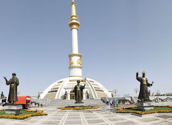 turkmenistan/ashgabat/landmark/independence-park