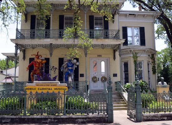 alabama/mobile/downtown-mobile/landmark/mobile-carnival-museum