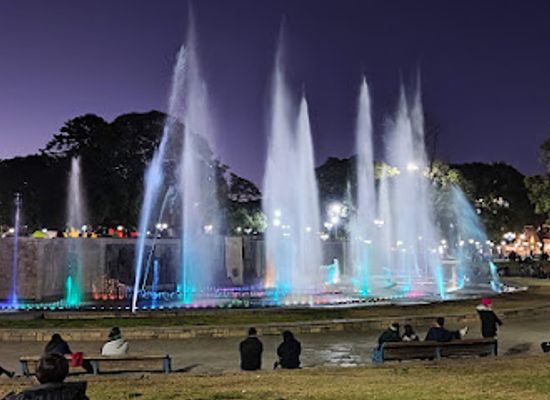 argentina/mendoza/landmark/peatonal-sarmiento