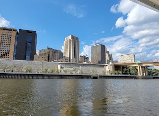 minnesota/saint-paul/landmark/wabasha-street-bridge