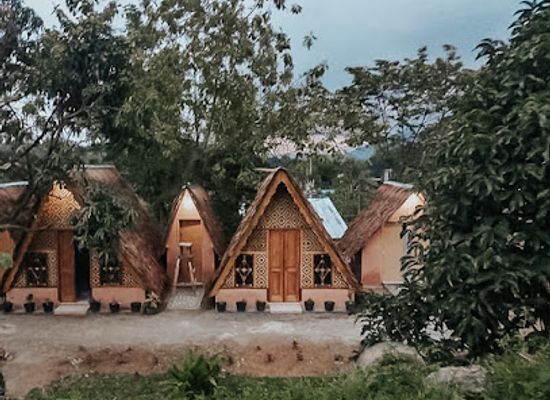 indonesia/bukit-lawang/landmark/sumatra-vibes-trekk-travel