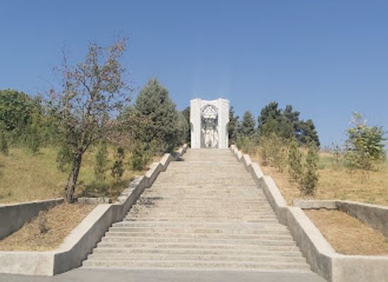 tajikistan/dushanbe/landmark/luchob-memorial-park
