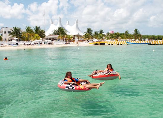 mexico/cozumel/playa-del-carmen/landmark/playa-mia-grand-beach-park