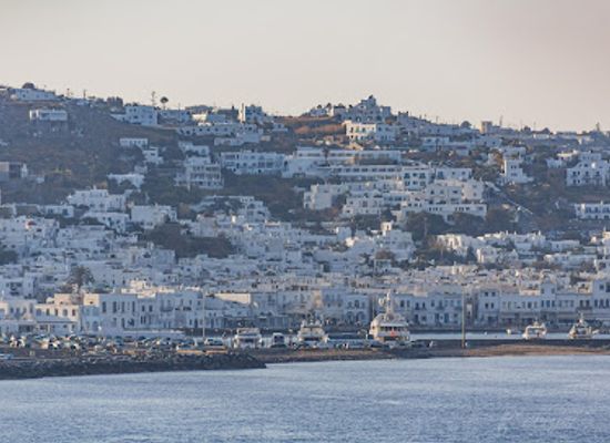 greece/mykonos/landmark/mykonos-port