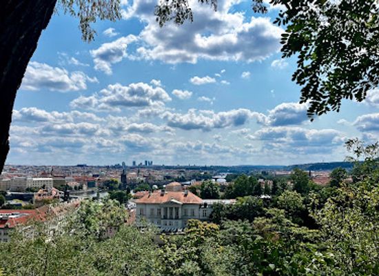 czechia/central-bohemia/landmark/chotek-gardens
