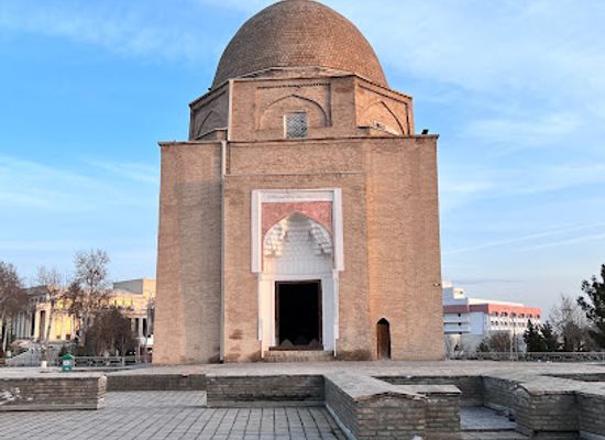 uzbekistan/samarkand/landmark/rukhobod-mausoleum