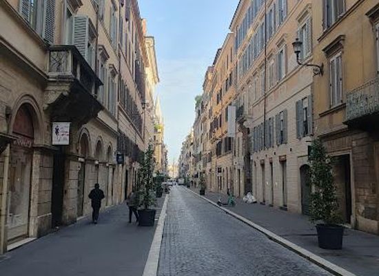 italy/rome/landmark/via-del-babuino