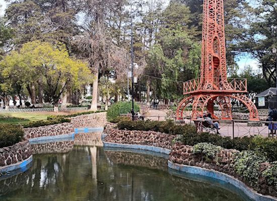bolivia/sucre/los-pinos/landmark/simon-bolivar-park