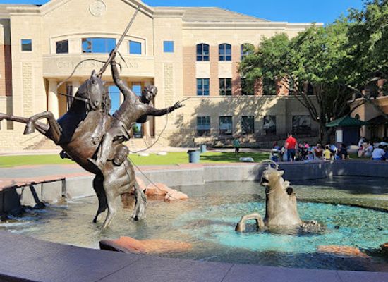 texas/sugar-land/landmark/sugar-land-town-square