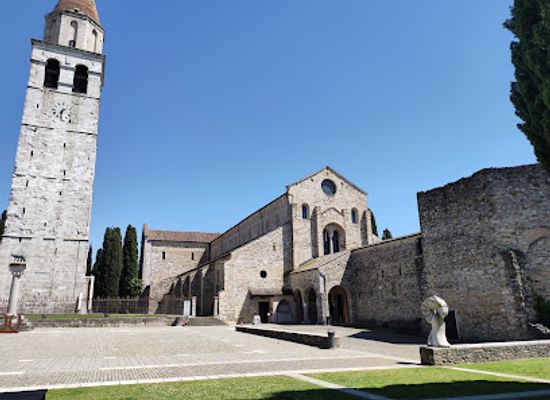 italy/friuli-venezia-giulia/landmark/basilica-di-santa-maria-assunta