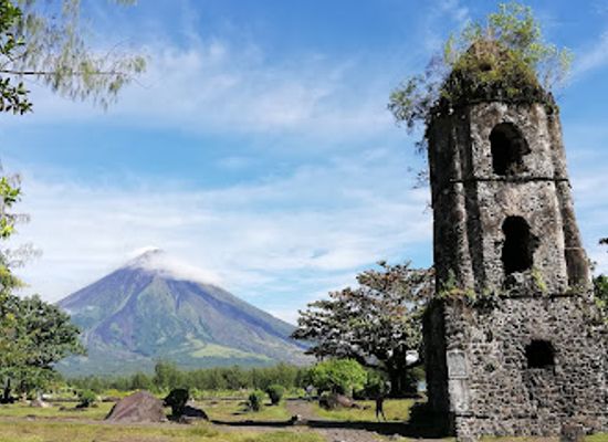 philippines/legazpi/landmark/cagsawa-ruins