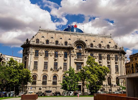 romania/bucharest/old-town/landmark/stock-exchange-palace