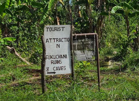 tanzania/masai-steppe/landmark/fukuchani-ruins-cave