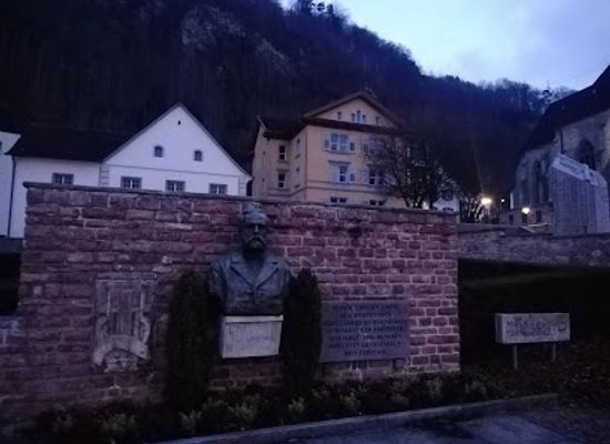 liechtenstein/oberland/landmark/kathedrale-st-florin
