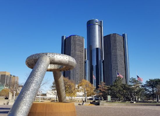 michigan/detroit/landmark/gmrencen