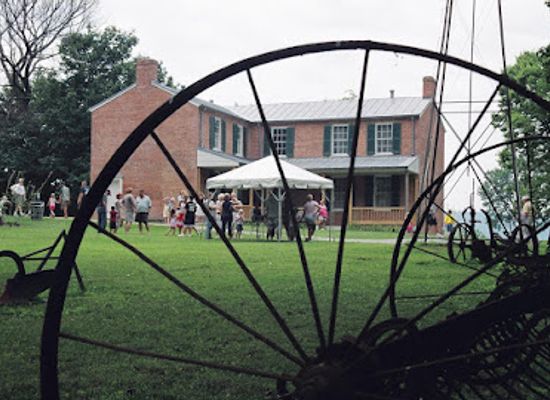 kentucky/louisville/landmark/riverside-the-farnsley-moremen-landing