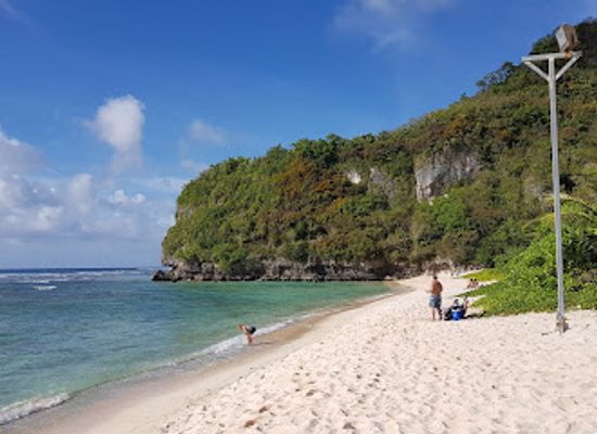 guam/tamuning-beach/landmark/gun-beach-tumon