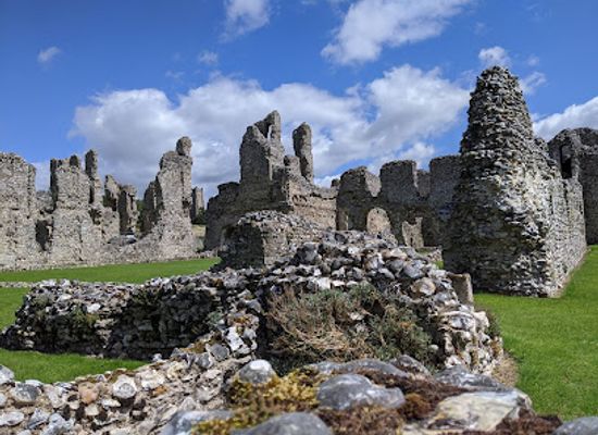 united-kingdom/caithness/attraction/castle-acre-priory-2