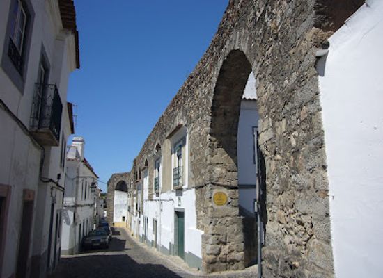 portugal/evora/landmark/aqueduct