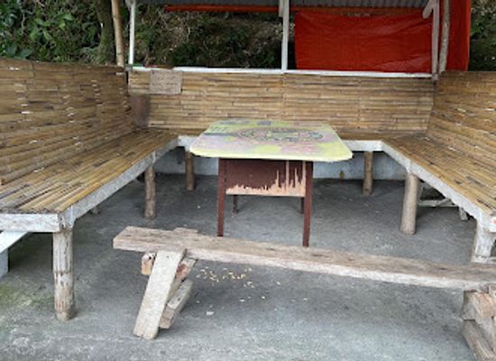 philippines/legazpi/landmark/kubo-is-da-place-to-be