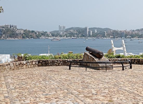 mexico/acapulco/acapulco-tradicional/landmark/acapulco-historical-museum-of-fort-san-diego