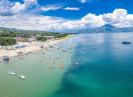 indonesia/lake-toba/landmark/pasir-putih-parbaba