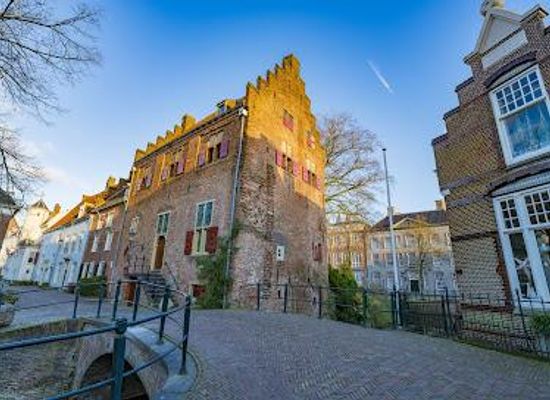 netherlands/utrecht/landmark/groot-tinnenburg