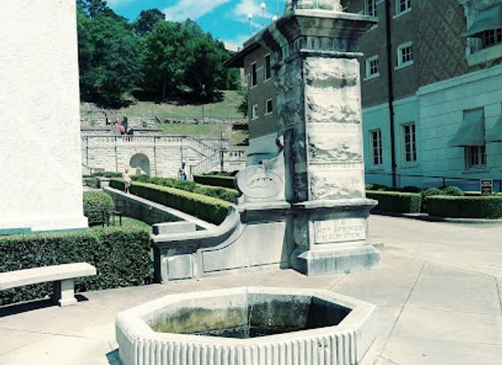 arkansas/hot-springs/landmark/bathhouse-soapery-caldarium