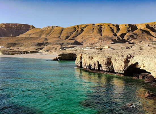 oman/wadi-shab/landmark/tiwi-beach