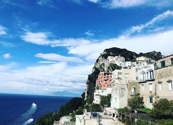 italy/capri/landmark/laser-capri