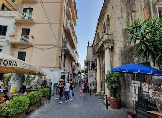 italy/amalfi/landmark/la-fontana-de-cape-e-ciucci