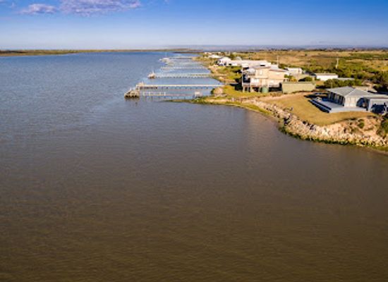 australia/coorong/landmark/murray-mouth-lookout