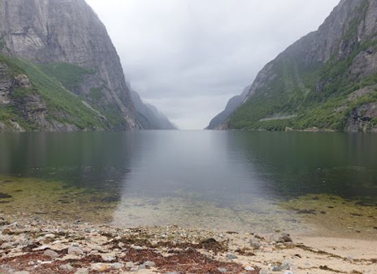 norway/rogaland/landmark/parking-and-swimming