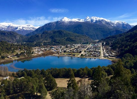 chile/futaleufu/landmark/laguna-espejo